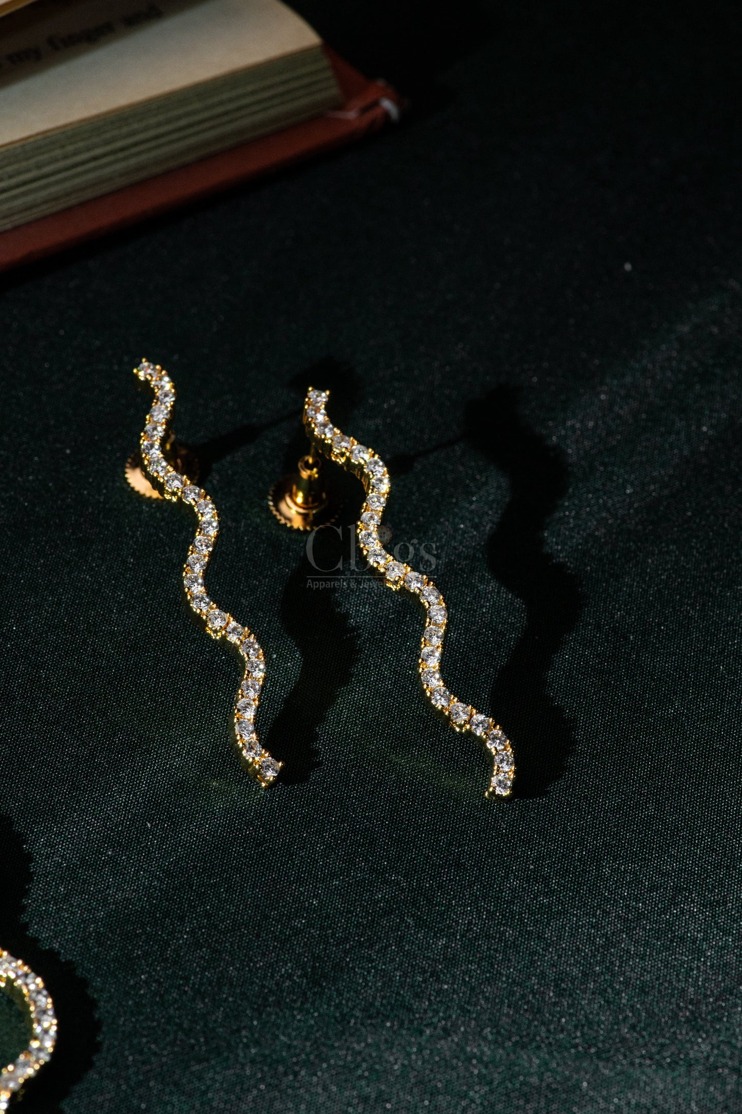 Wave Sparkle Diamond Crush Necklace Set