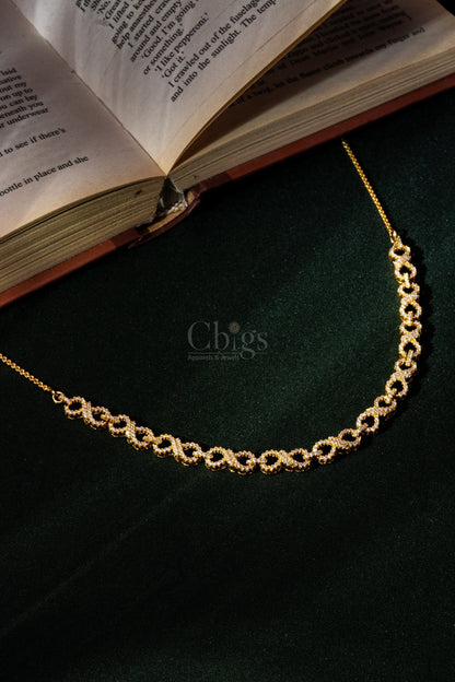 Infinity Glow Diamond Crush Necklace Set