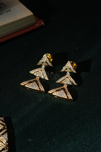 Fan Crest Diamond Crush Necklace Set