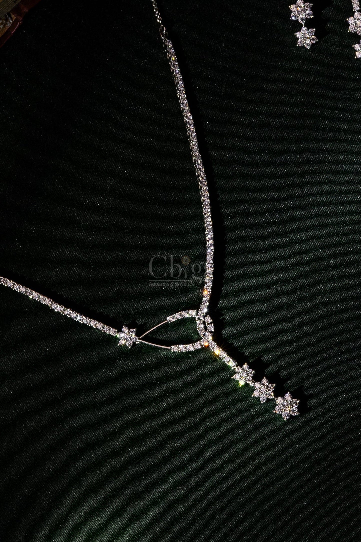Floral Halo Drop Diamond Crush Necklace Set