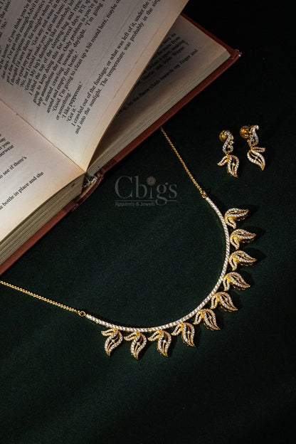 Golden Leaf Trail Diamond Crush Necklace Set