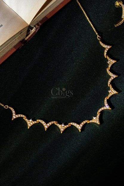 Scallop Crown Diamond Crush Necklace Set