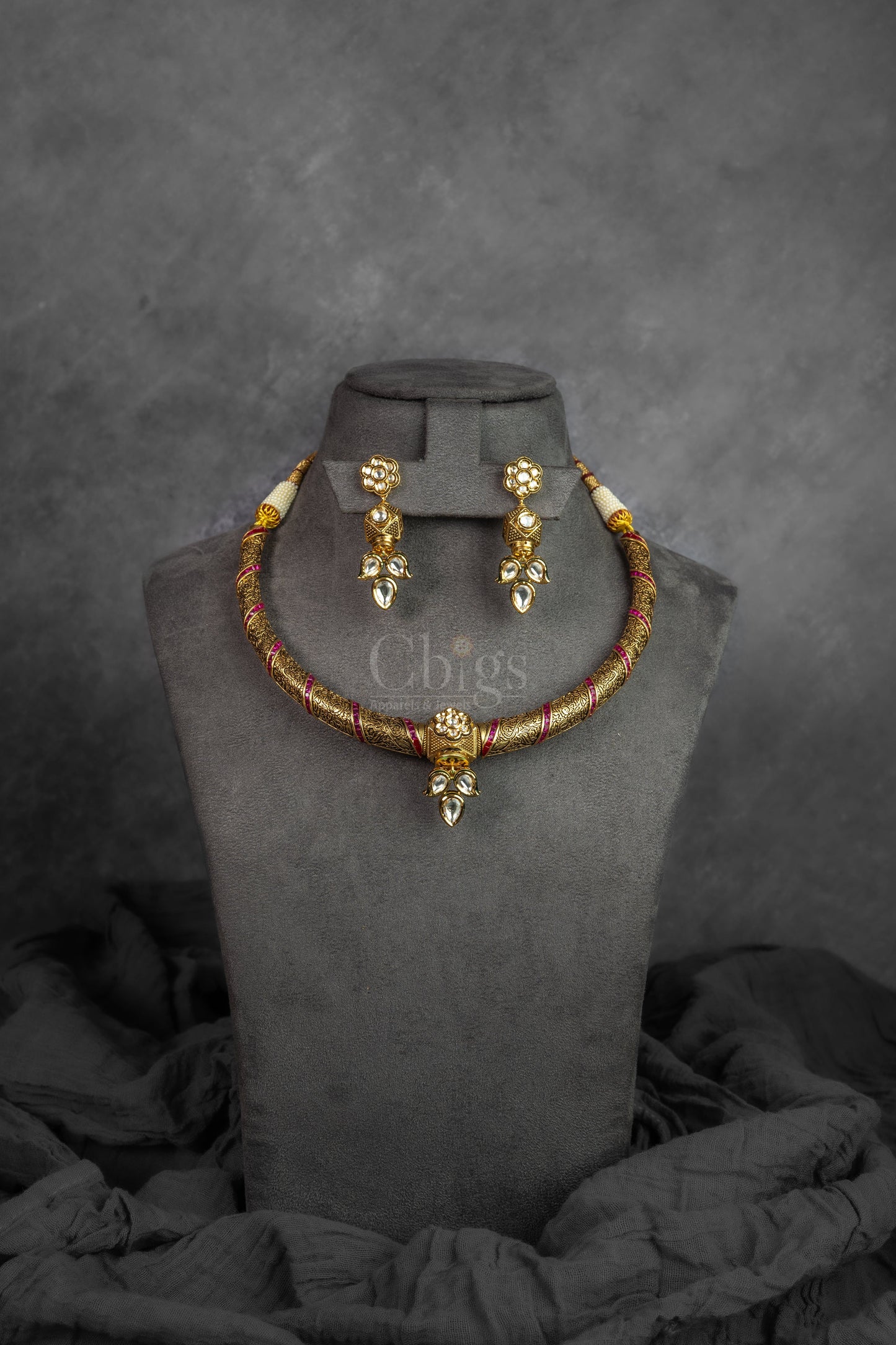 Beaded Pendant DC Kundan Set