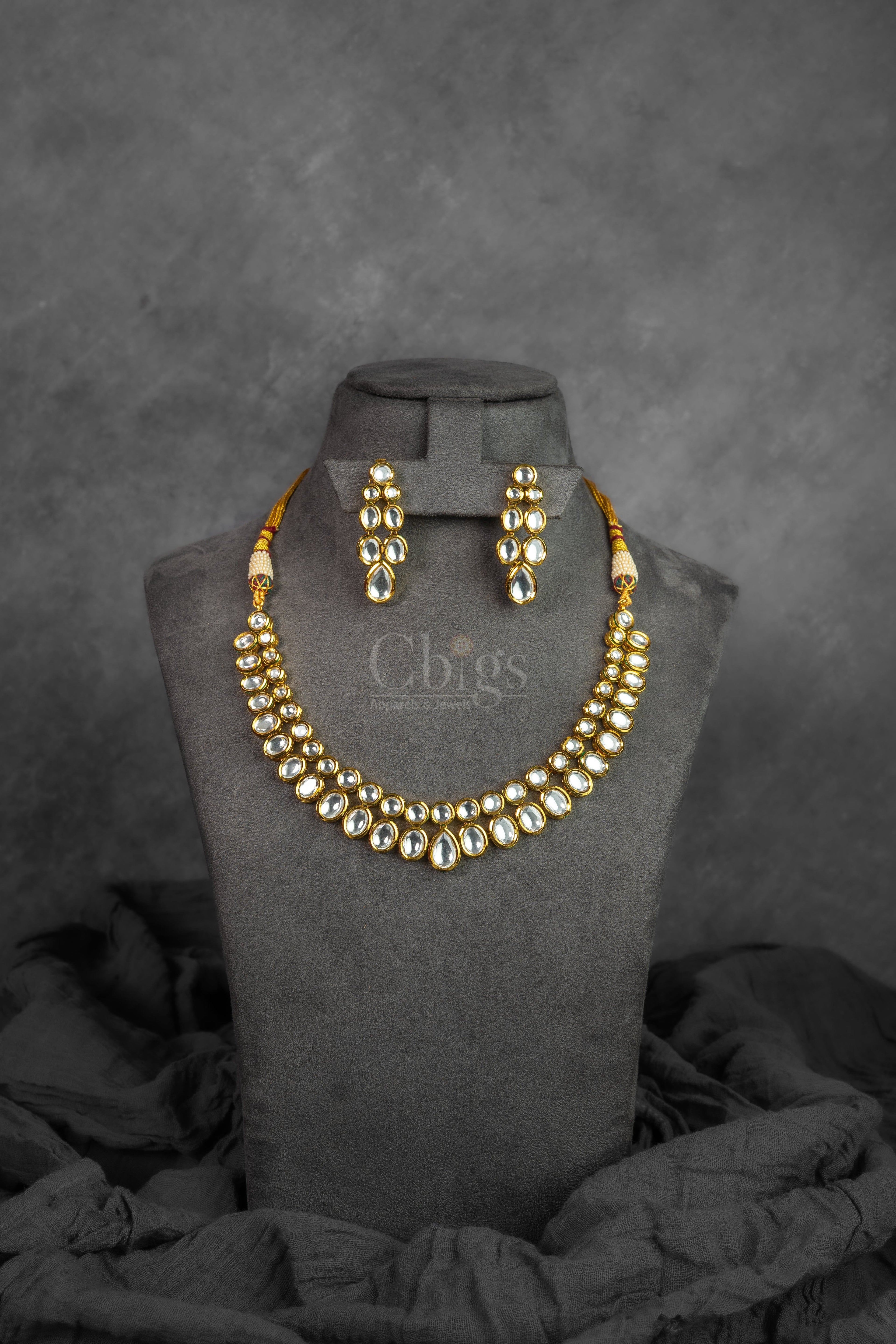 Classic Kundan Necklace Set