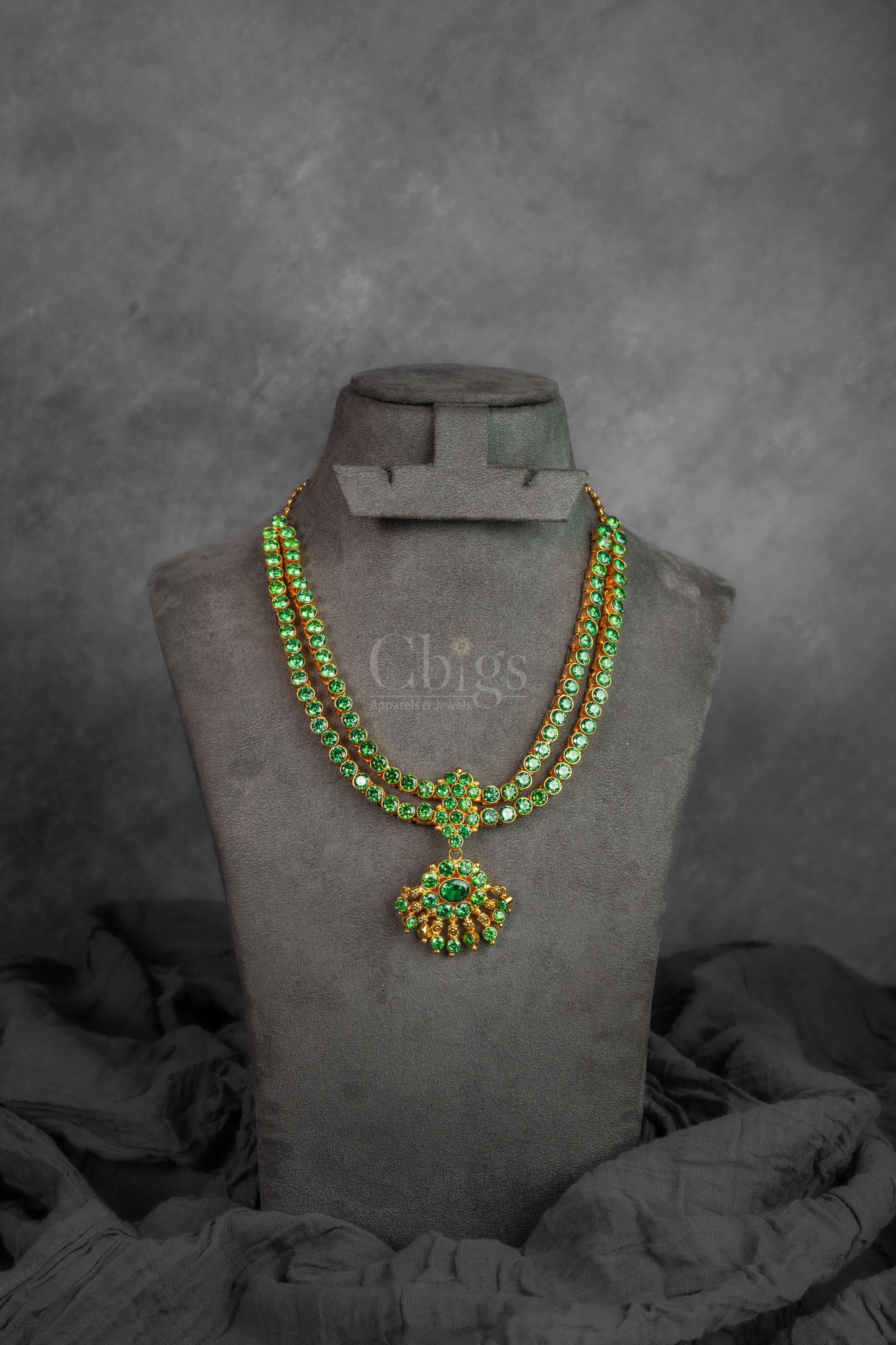 Emerald Kemp Bridal Necklace