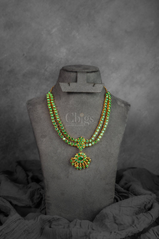 Emerald Kemp Bridal Necklace