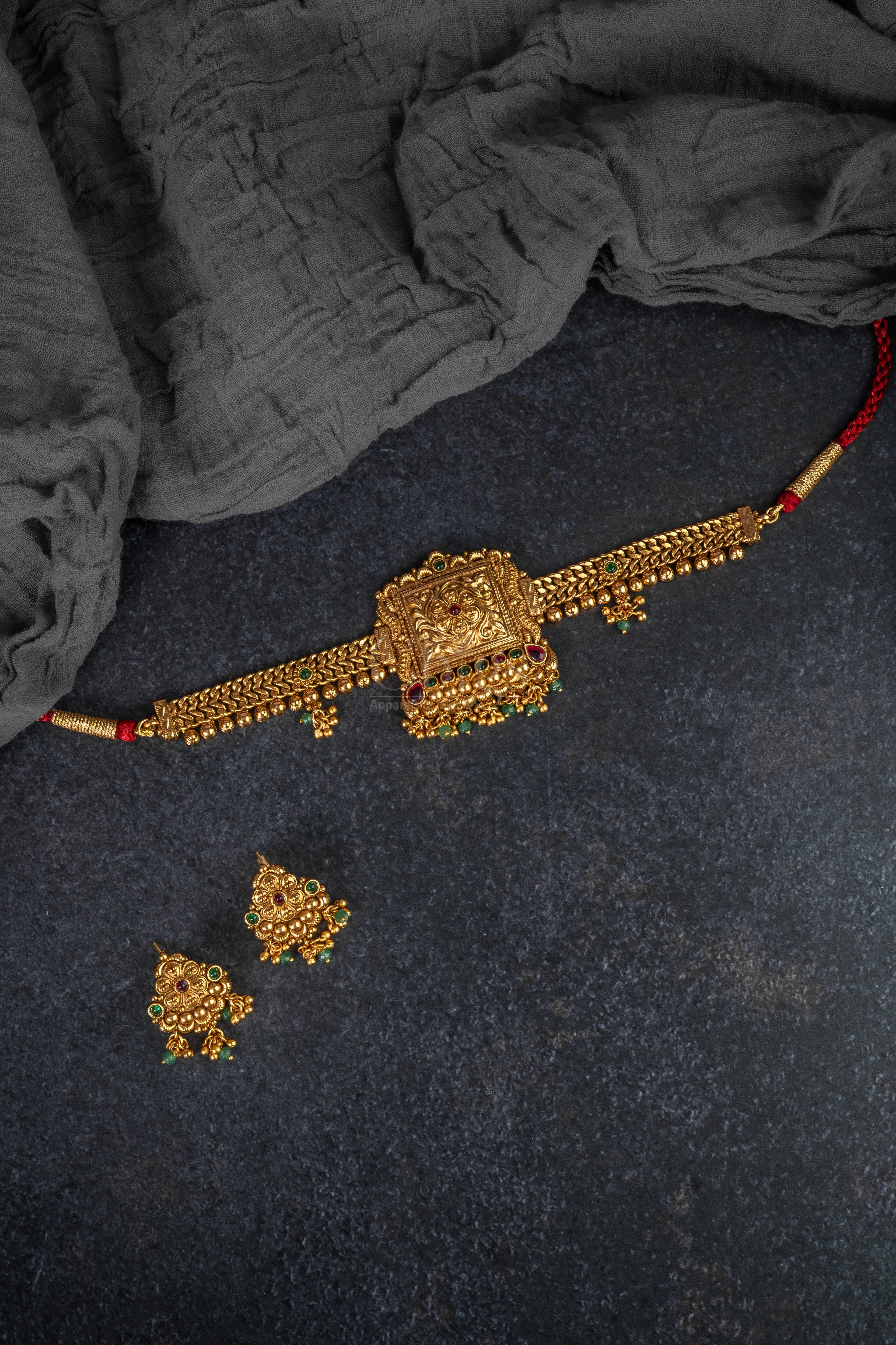 Temple Block Antique Choker Set